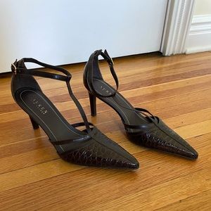 Ralph Lauren dark brown croco T-strap heels. Size 7.
